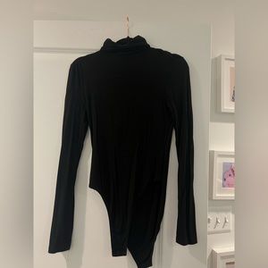 Shein long sleeve turtleneck bodysuit - M - black
